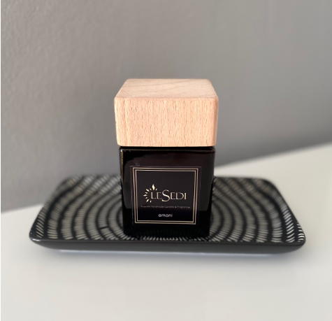 Amber Cube Room Diffuser with wooden top and elegant design